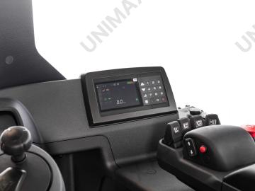 Schubmaststapler mit übersichtlichen Instrumenten | Unimax AG