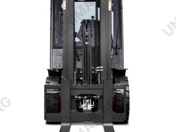 Dieselstapler D30S9 von Bobcat | UNIMAX AG